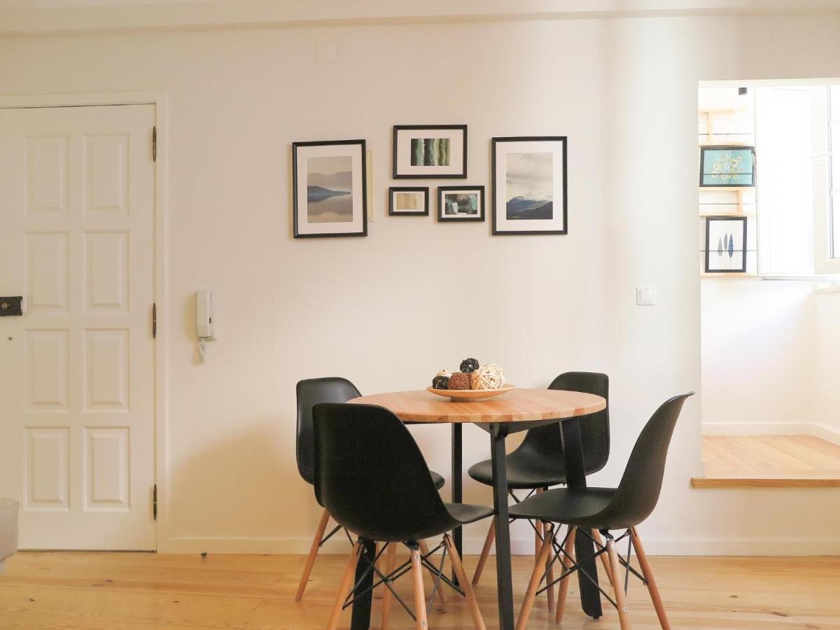 Historic Alfama Apt With Modern Style Lisboa Eksteriør bilde